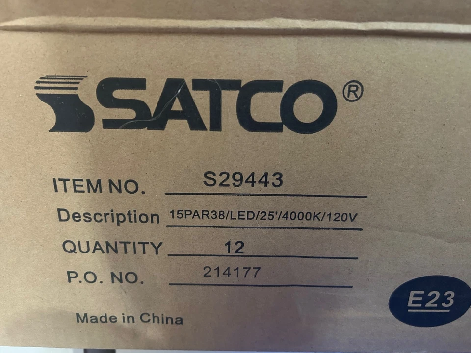 CASE OF 12 SATCO 15W CCT 4000K PAR38/NFL Dimmable LED Bulb Cool WHT S29443 120V - Image 3 of 3