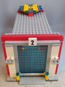 LEGO City #60110 Fire Station Set - NEAR COMPLETE - Missing Vehicle/Figures - AS