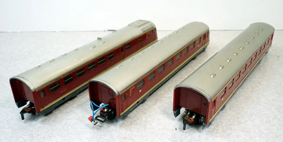 Trix Dieseltriebwagen Set VT08+VM08 H0/DC dreiteiliges Set 2 Schienen C-7 Zustand - Bild 3 von 4