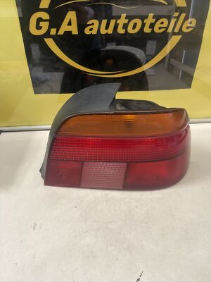 BMW E39 Limo VFL Rücklicht Rückleuchte Heckleuchte Rechts 8358032