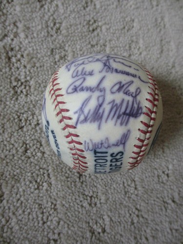 1985 Detroit Tigers signed handsigniert Baseball 24 Unterschriften Lopez, Hernandez * - Bild 6 von 8