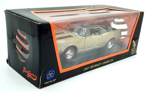 Road Signature 1/18 Scale Diecast 92188 - Chevrolet Camaro Z-28 1967 Gold/Black - Picture 5 of 5