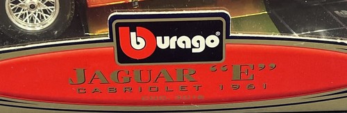Burago 1:18 1961 Jaguar E Cabriolet Diecast Red Boxed W/Stand NOS - Picture 5 of 17