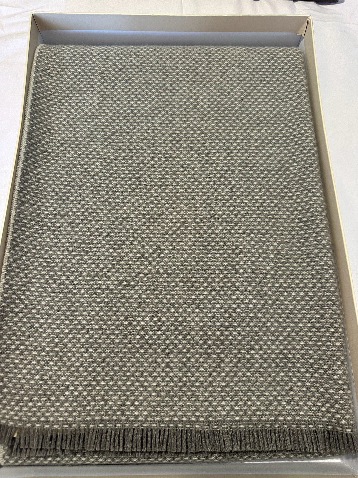 Picture 5 of 6