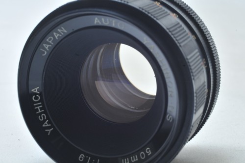 @ SakuraDo Camera @ Tomioka Lens! @ Yashica Auto Yashinon-DS 50mm f1.9 M42 Lens - Picture 8 of 11