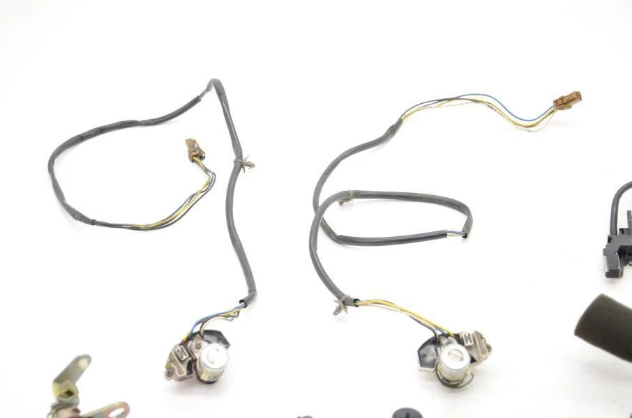 1993 Nissan 300zx Z32 Vert Ignition Switch with Lock Cylinders FITS AUTOMATICS - Image 3 of 4