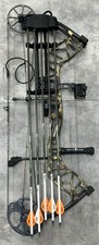 Bear Archery Species EV Right-Handed Compound Bow - DW 70lbs, DL 30. (PD1122767)