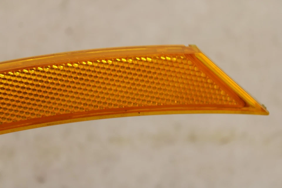 Luz marcadora delantera izquierda Saturn Sky 2007-2010 25774951 OEM MO93 Foto 2 de 4