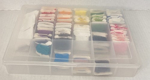 Embroidery Floss And Storage Box Lot Over 60 Cards With Cross Stitch Thread - Picture 2 of 5