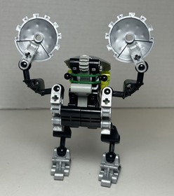 LEGO Bionicle LOT of 8 &ndash; Read Desc