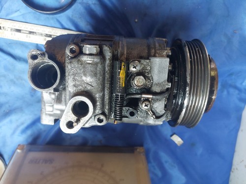 Mitsubishi Pagero Shogun denso Air Condition Pump K4-01 SPARES OR REPAIR - Picture 5 of 8