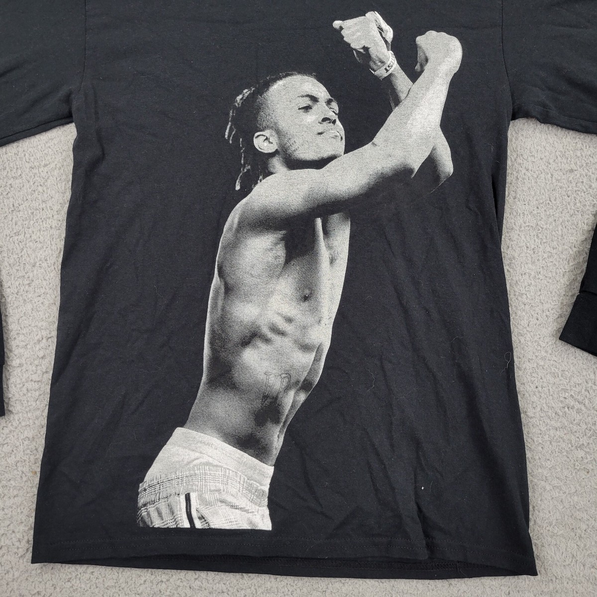 Camiseta Unisex De Algodón 100% Con Estampado De Xxxtentacion - Manga Corta Y Bolsillo Pechero
