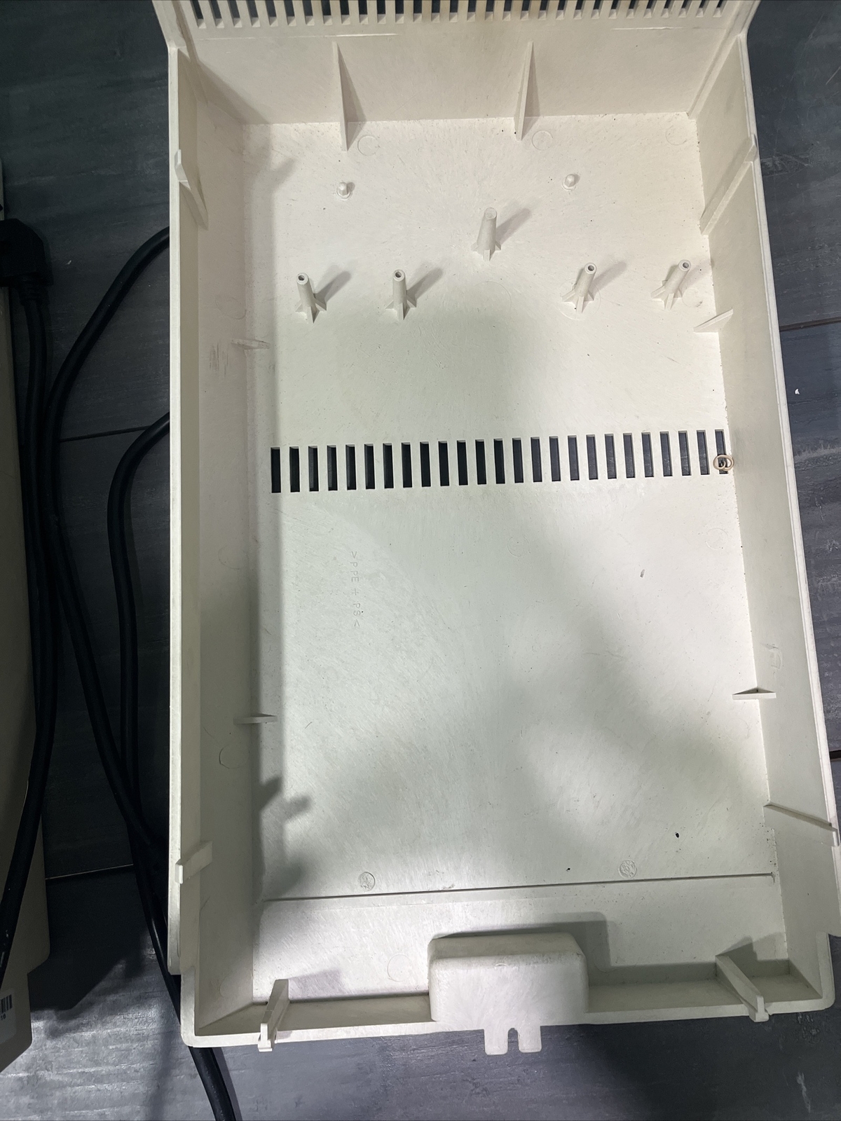 LUCENT PARTNER 2 Business Phone Communication System w Voice Messaging