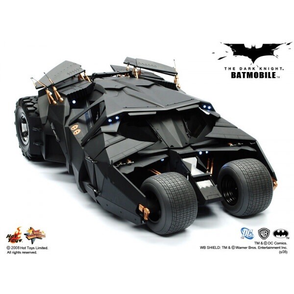 【ホットトイズ】バットモービル　タンブラー　ＭＭＳ69 HOT TOYS MMS69 BATMAN THE DARK KNIGHT BATMOBILE TUMBLER