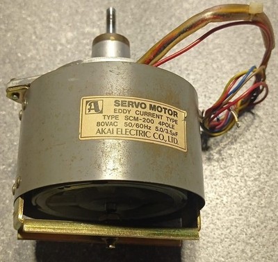 AKAI SCM 200 SERVOMOTOR WIRBELSTROM TYP 4 POLIG 80V CA AKAI GX 620/635/625/255