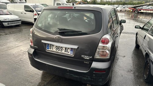 Feu arriere principal droit (feux) TOYOTA COROLLA VERSO 2 PHASE 2 - Picture 13 of 15