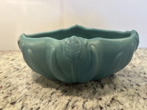 VINTAGE VAN BRIGGLE ART POTTERY TULIP BOWL VASE & FLOWER FROG TURQUOISE BLUE