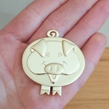 Broche vintage firmado cerdo cerdito tono dorado animal de granja