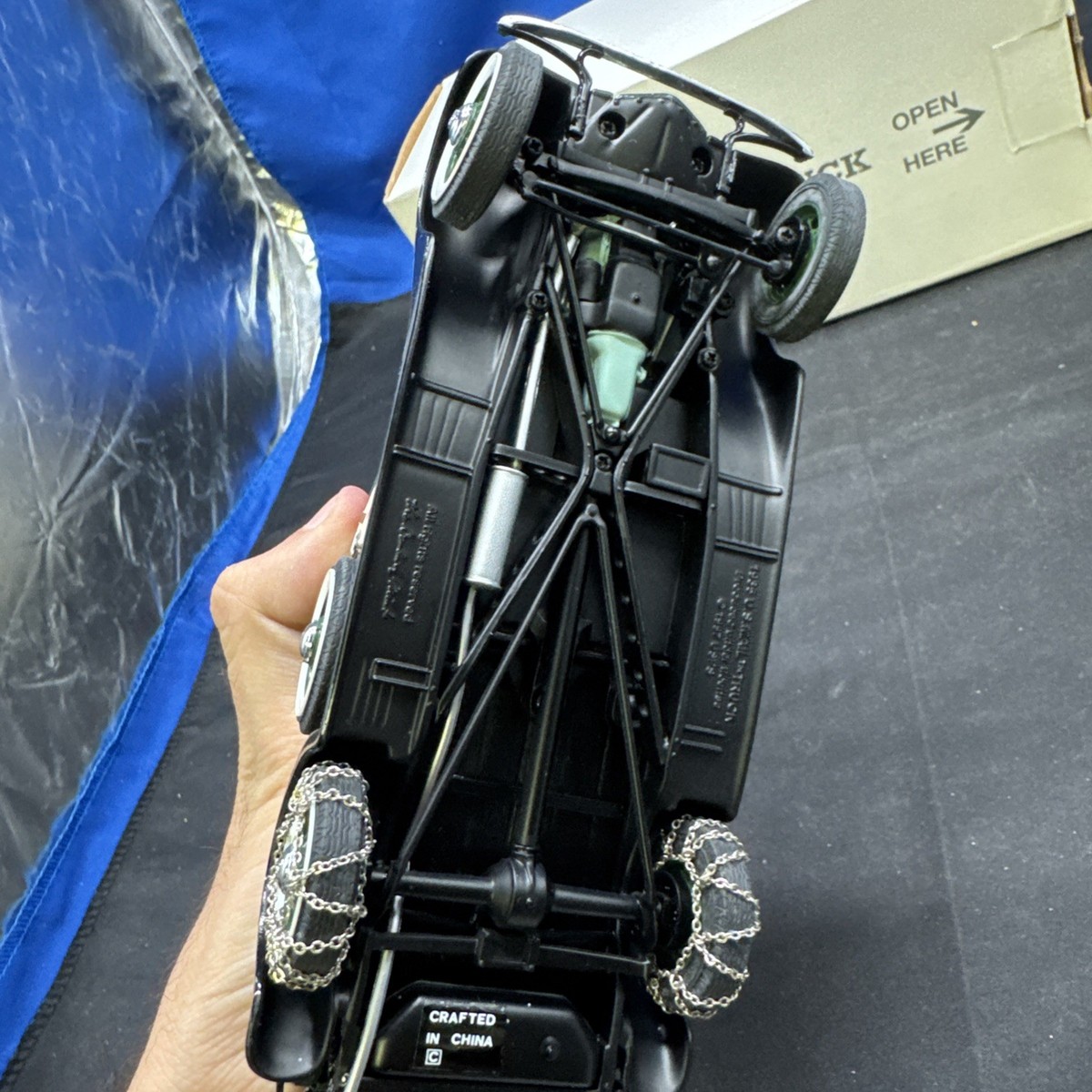 1/24 Danbury Mint 1935 US Mail Truck United States Postal Service