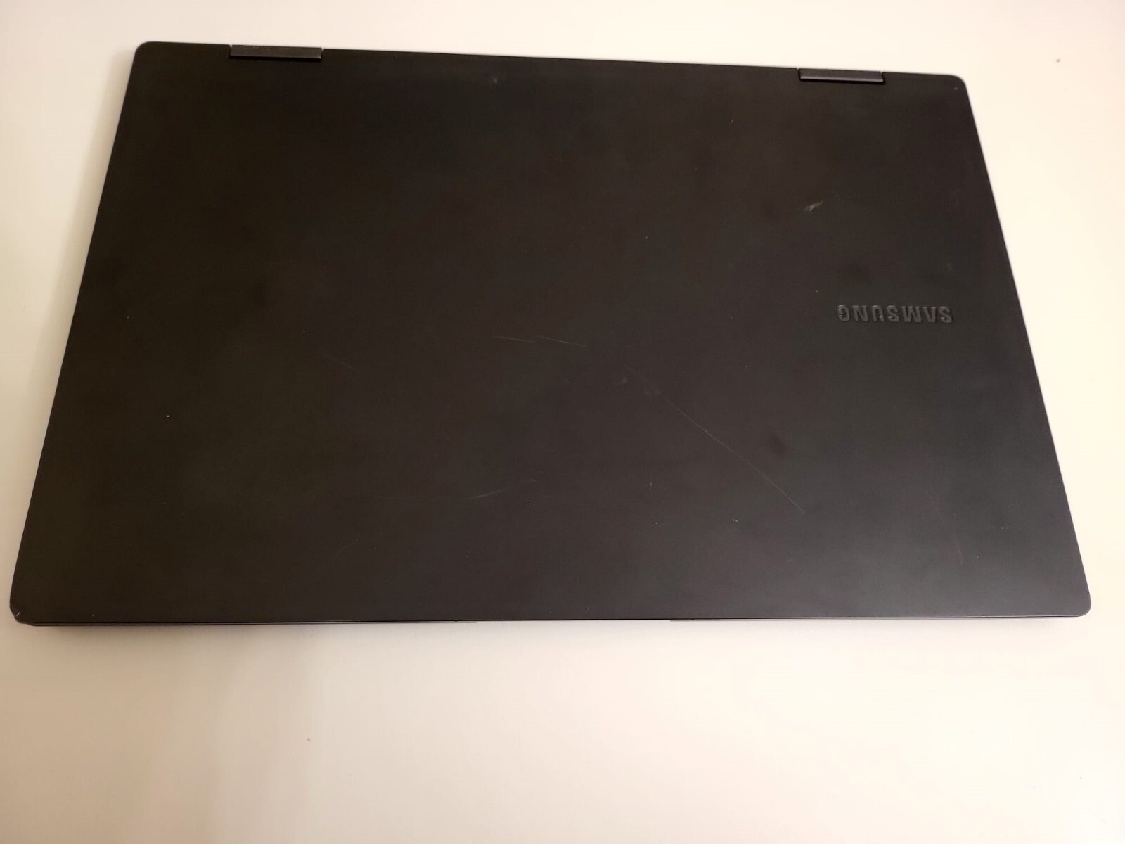 Samsung Galaxy Book 2 Pro 360 8GB Ram i5 Laptop 2in1 Screen Cracked