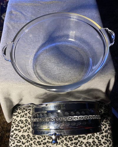 1920s Pyrex Etched Flower Casserole With Holder - Picture 16 of 18
