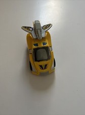 VTech VT Switch And Go Dinos Tonn-Yellow Stegosaurus Transforming Car 