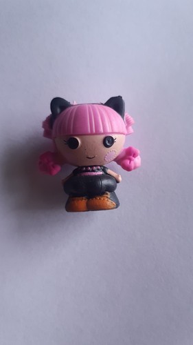 Lalaloopsy Tinies Mini Figure Series 3 Boo Scaredy Cat new from the box - Picture 2 of 4