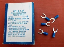 100 Thomas & Betts RB14-14F Sta-Kon Fork Connector 18-14AWG 1/4" Bolt Nylon