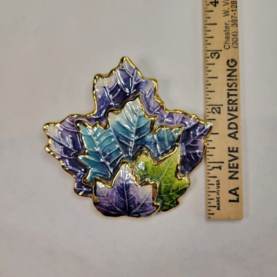 Broche prendedor de árbol de arce hojas recortadas en oro de cerámica pintado a mano azul púrpura NUEVO EN CAJA Foto 2 de 4