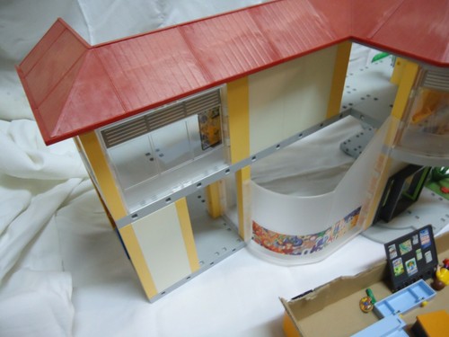 LOT PLAYMOBIL ECOLE SCHOOL Accesoires Personnages - Picture 2 of 7