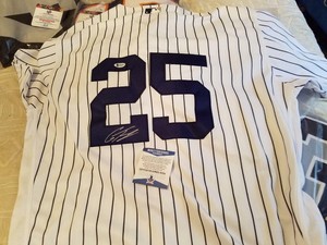 gleyber torres autographed jersey