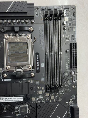 MSI Pro B650-P WiFi schwarz Pro Series ATX AMD Mainboard *NUR UNGETESTETE TEILE - Bild 4 von 8