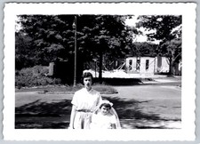 Vtg B&W Snapshot Woman Girl First Communion Veil Deckled Edge Outdoors Park