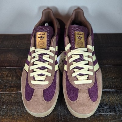 adidas gazelle silver green womens ADIDAS ORIGINALS GAZELLE LO PRO yellow and burgundy sneakers for men a –  Pavidas