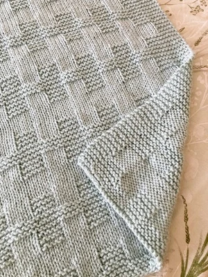 DAISY GRAY KNITS Knitting pattern- Chrissy Baby Blanket ~ Aran Yarn ~ Simple Design ~ Paper Copy