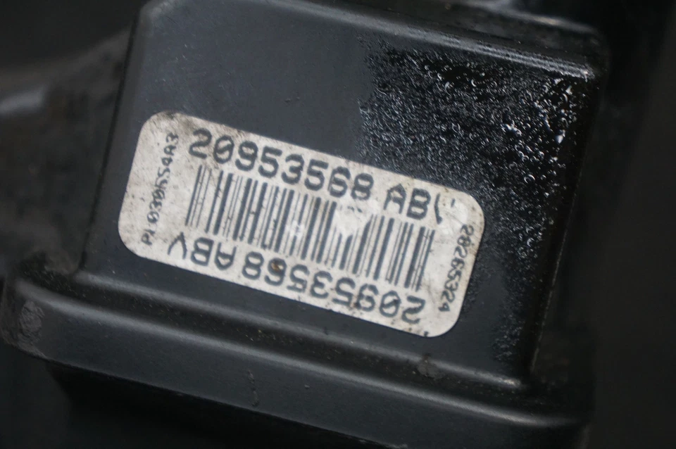 Conjunto de polea de bomba de dirección asistida OEM 20953568 Chevrolet Silverado 3500 11-15 Foto 2 de 4