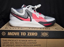 Nike Kyrie 8 新品未使用 Preços baixos em Nike Kyrie 8 White Black | eBay