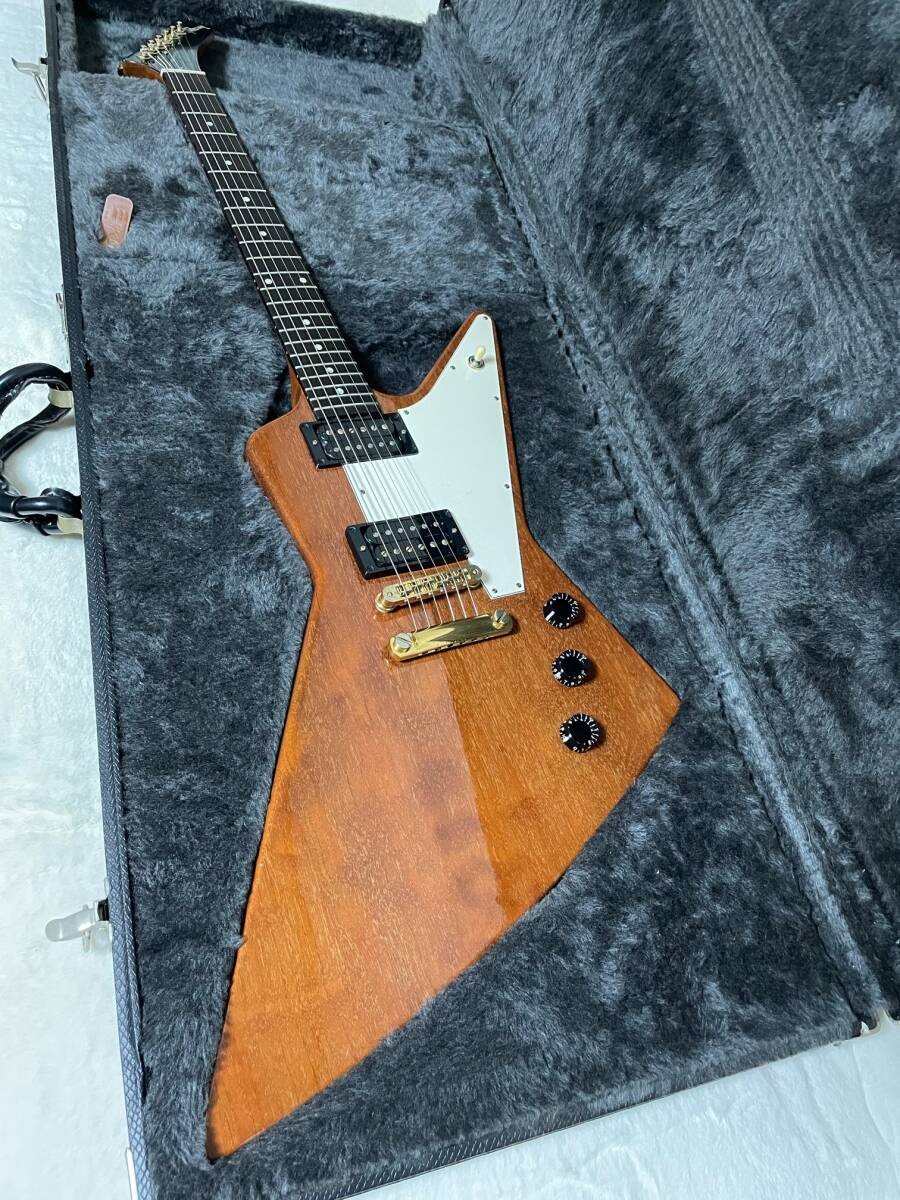 Gibson Explorer Electric Guitar Mahogany Body Neck 2 Humbuckers 2004 Natural