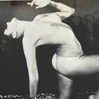 Foto Vintage PINUP Seducente Ragazza Risque B&W Originale Nuda Ragazza Donna #25