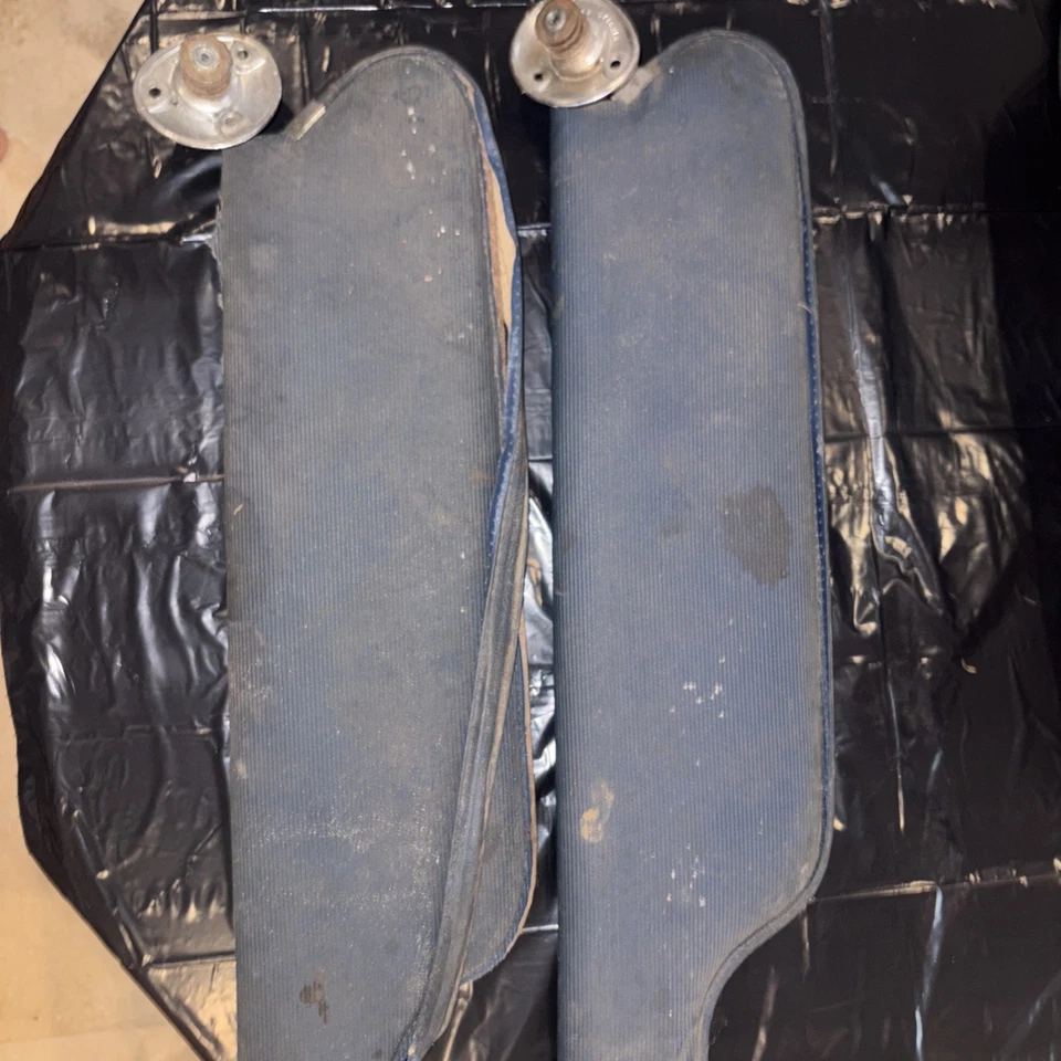 PR ORIG USADO 1967-1968-1969 CHEVY CAMARO PONTIAC FIREBIRD PARASOLES GM #5716816 Foto 4 de 4