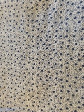 500383 Fabric Gray on White Background - 3 1/2 Yards x 30" Wide