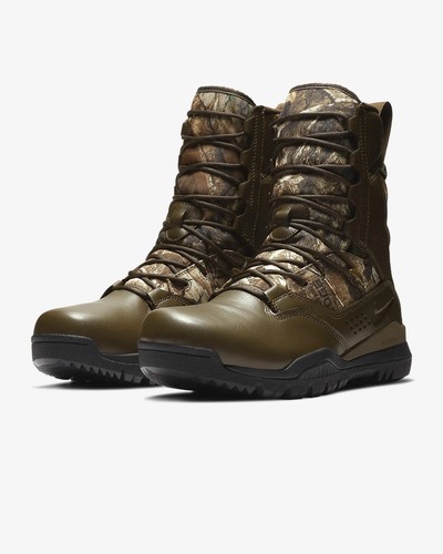 Nike SFB Field 2 8\