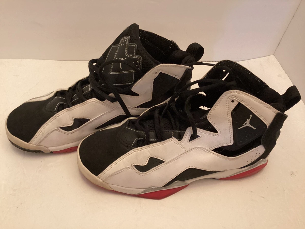 Jordan True Flights Size 7 Y
