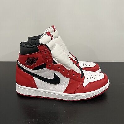 Nike Air Jordan 1 Retro High OG 'Chicago' 2015 Varsity Red Nike Air Jordan 1 Retro High OG 'Chicago' 2015 Varsity Red