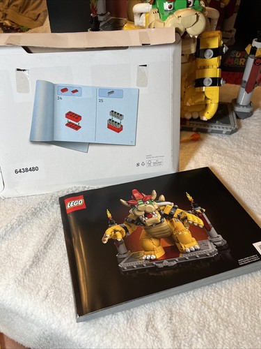 LEGO Super Mario The Mighty Bowser 71411 Toy Set Complete w/ Instr Manual & Box - Picture 6 of 15