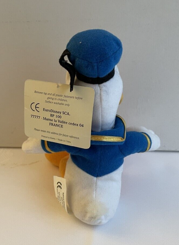 Disneyland Paris Donald Duck The Magic of Plushes 17.5cm sitting WT - Picture 2 of 3