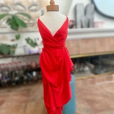BCBGMAXAZRIA Aspen Ruffle High Low Gown Red V Neck  Cascading Ruffle Sz 2