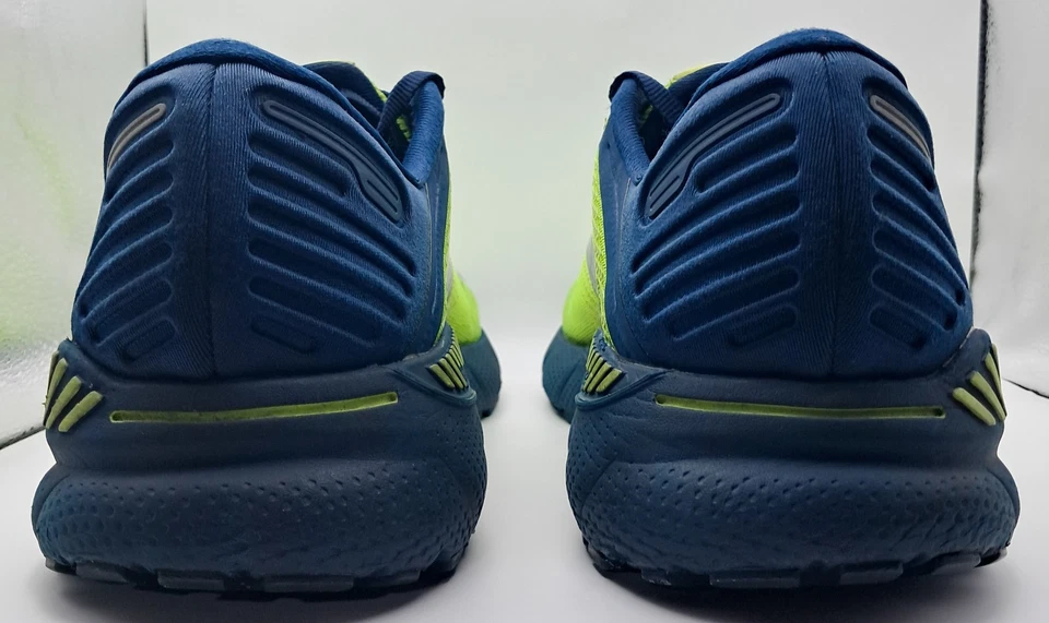 Talla 12.5D M | 14D W - Brooks Adrenaline GTS 22 Nightlife Titan - 1103661D735 Foto 4 de 4