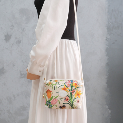 Gucci Vintage Flora Shoulder Bag Crossbody Purse Flower