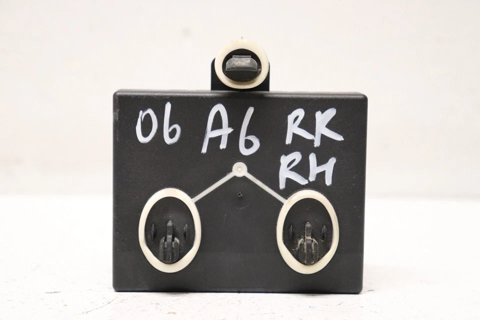 Módulo de control de puerta trasera lado del pasajero P91173 2005-2008 Audi A6 4F0959794 OEM Foto 2 de 3